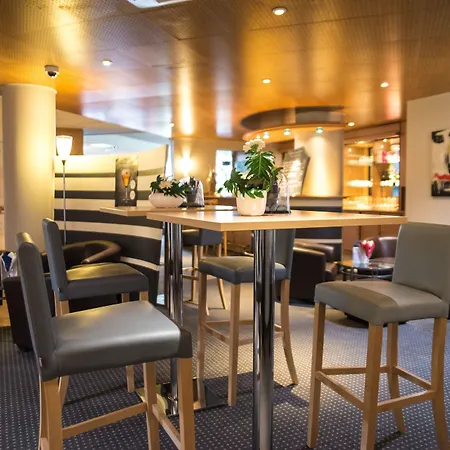 Mercure Centre De Congres Hotel 4*