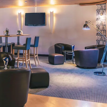 Mercure Centre De Congres 4*
