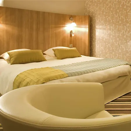 Mercure Centre De Congres 4*
