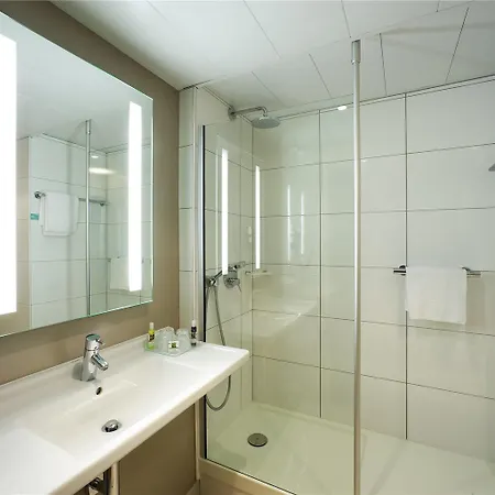 Hotel Mercure Centre De Congres 4*