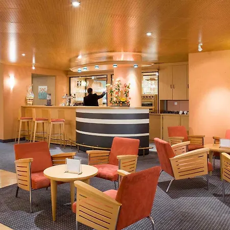 Mercure Centre De Congres 4*