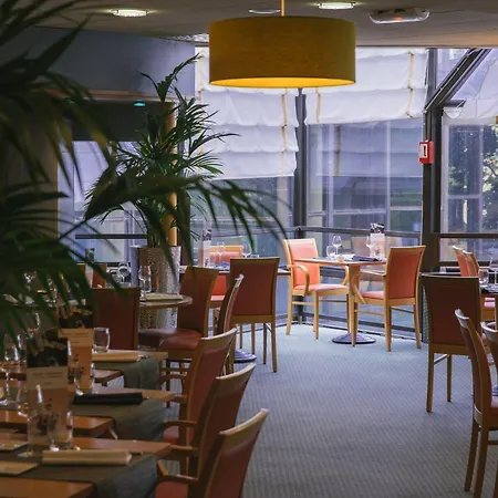 Mercure Centre De Congres Ανζέρ