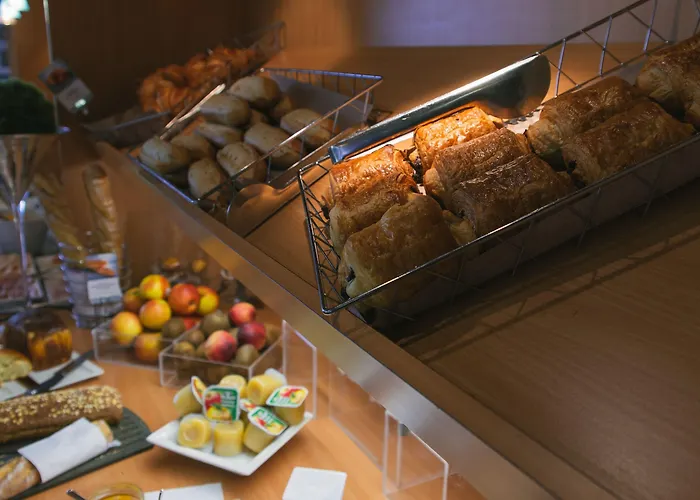 Mercure Centre De Congres 호텔 4*