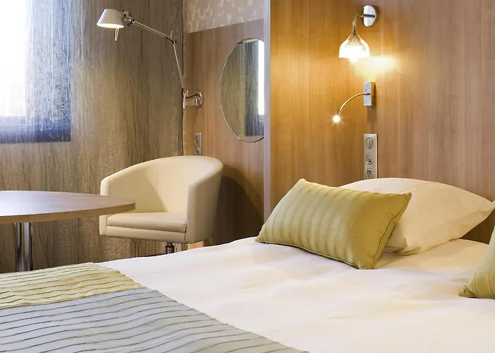 Otel Mercure Centre De Congres Angers