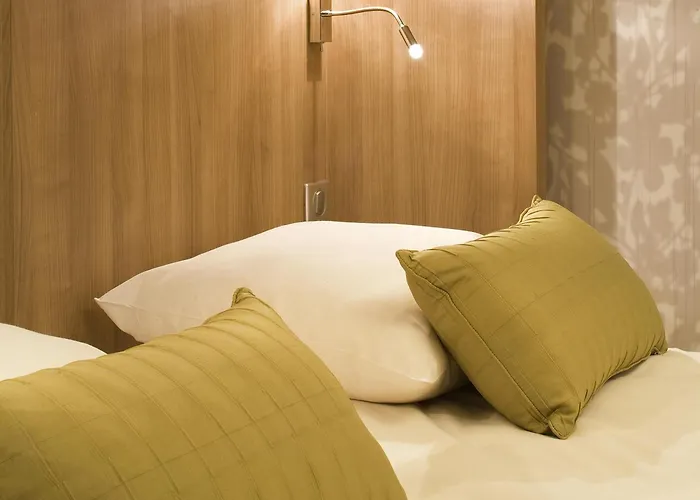 Mercure Centre De Congres Готель